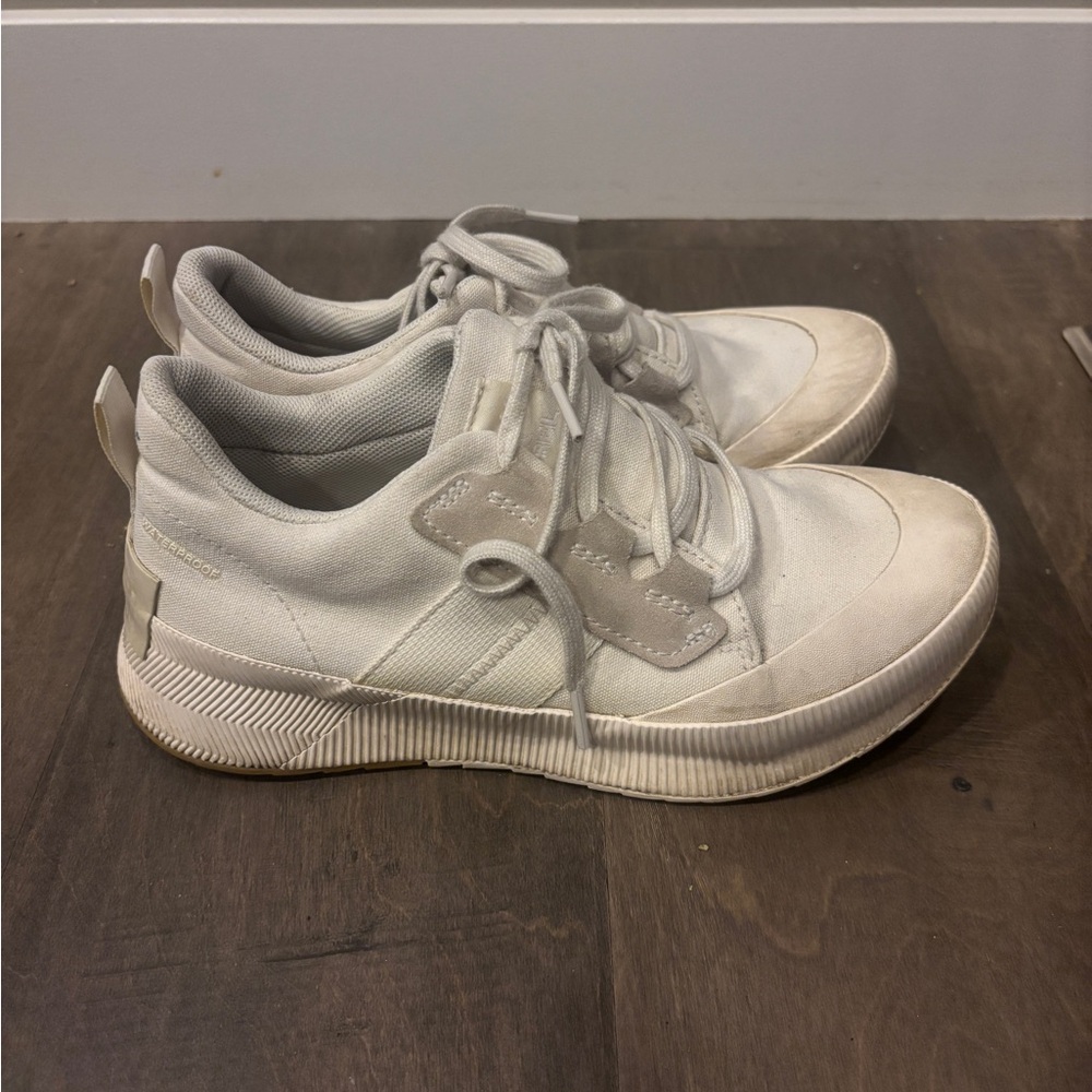 Sorel Women's White Low-Top Sneakers